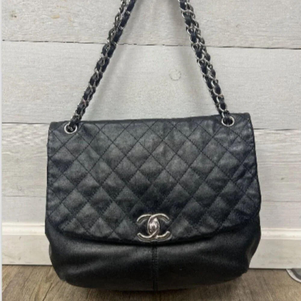 Chanel Lambskin Quilted Large Trianon Messenger Flap black